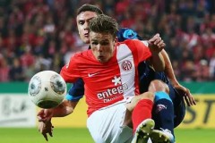 利物浦输给水晶宫 球迷就把利物浦全部否定了