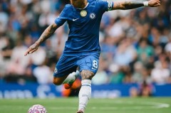 利物浦9000万新援首秀绝杀逆转，却因红牌引争议，主帅强调纪律